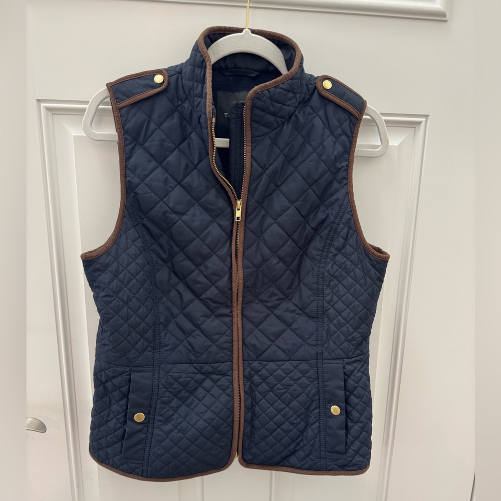 Talbots Dark Navy Quilted Vest with Brown Accents